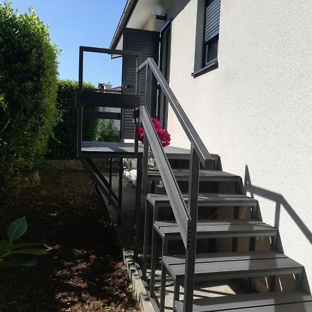 Apartments 4U オミサリ エクステリア 写真